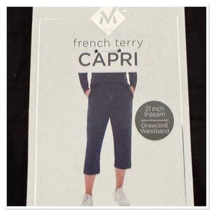 Member’s Mark Women’s French Terry Capri Black